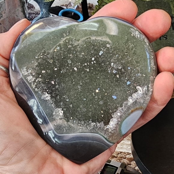 Sage Green Amethyst Heart With Blue Agate Banding- Sparkly Druzy💎✨ - Picture 1 of 9